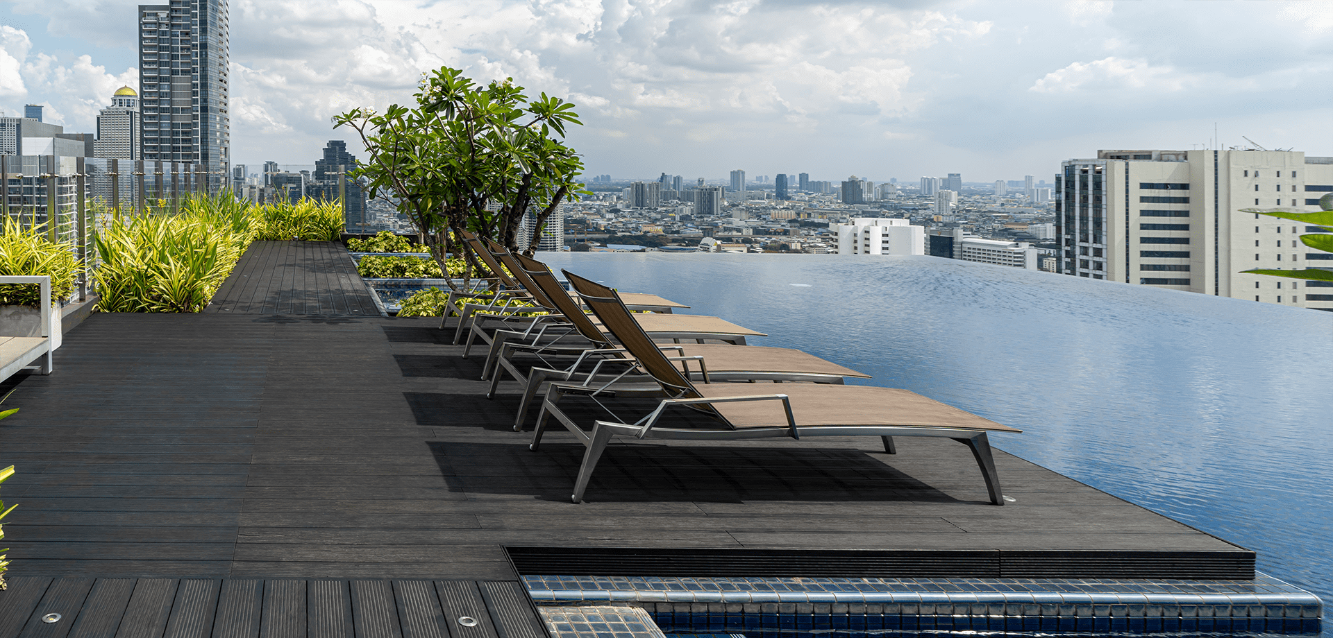 H-137-Urbano-Absolute-Sathon-Taksin-1920-920-3_compressed.png